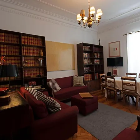 Traditional With Garden * Lisboa